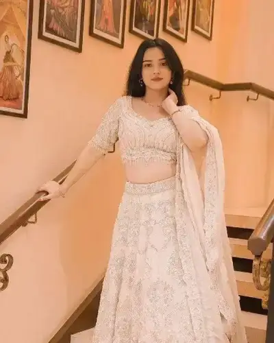 Escort Service In Uri